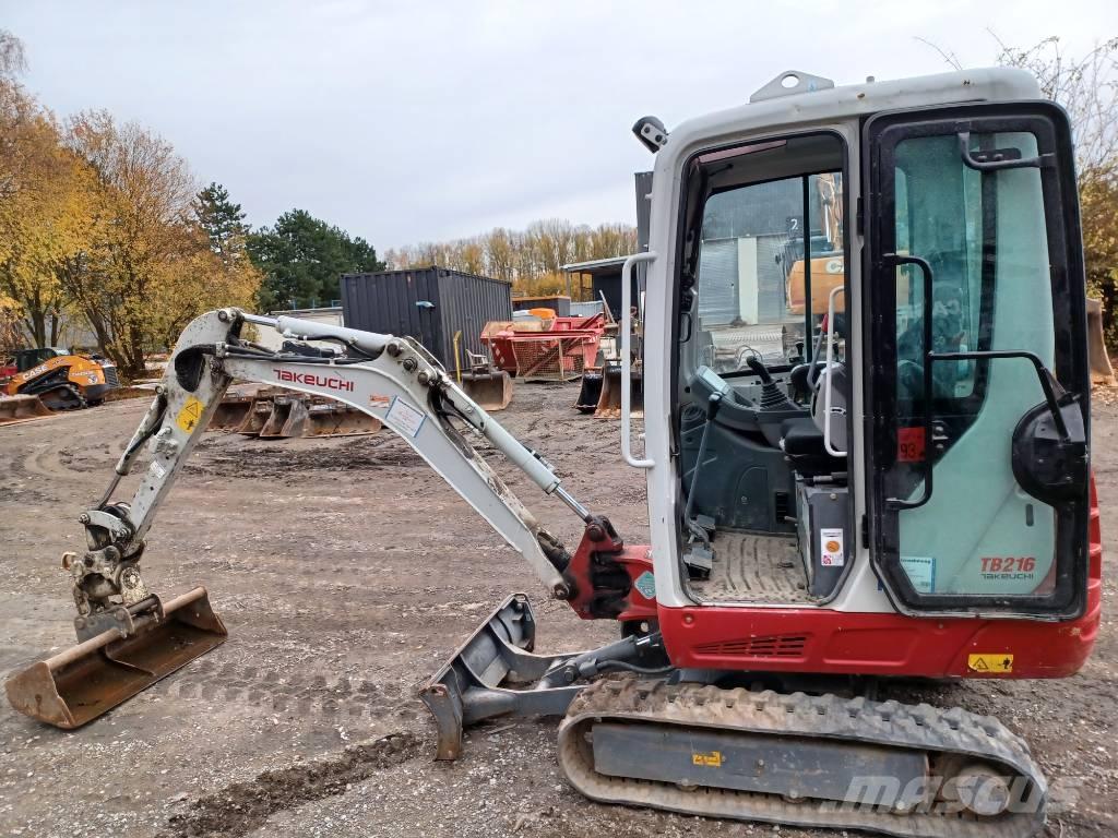 Takeuchi TB 216 Mini pelle < 7t