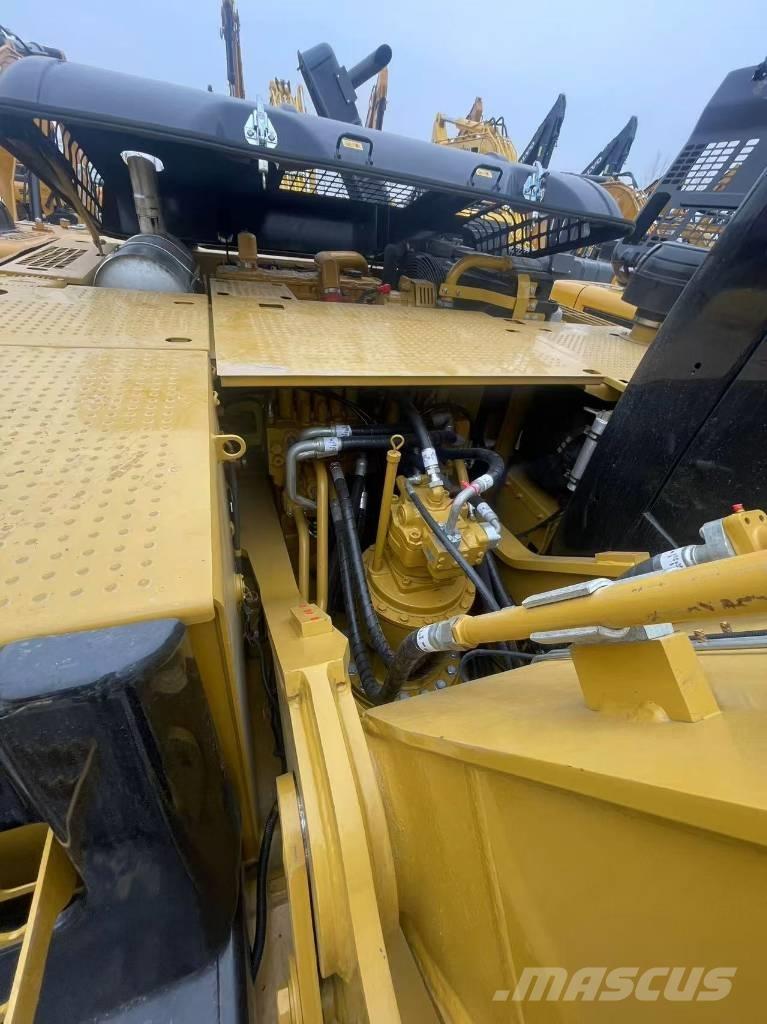 CAT 329 D Pelle sur chenilles