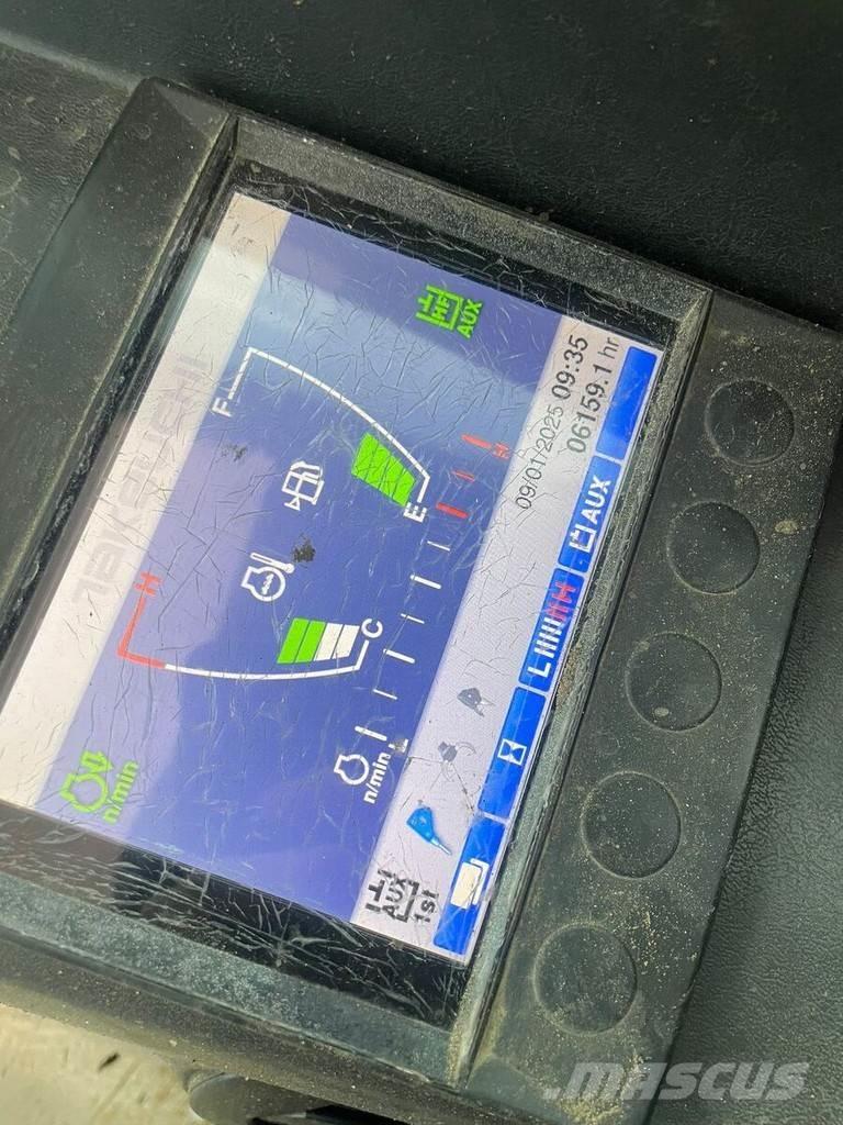 Takeuchi TB260 Mini pelle < 7t