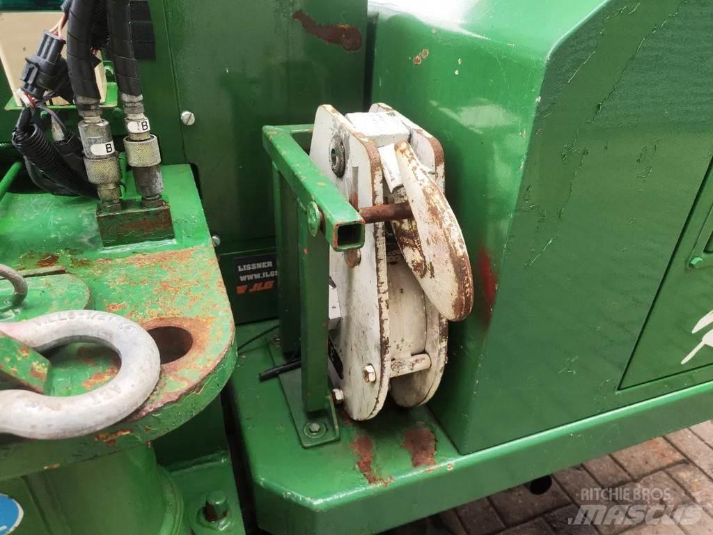Unic URW 706 CDE Mini grue