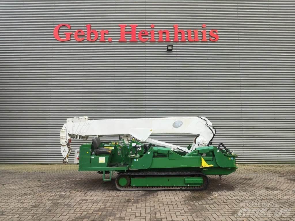 Unic URW 706 CDE Mini grue