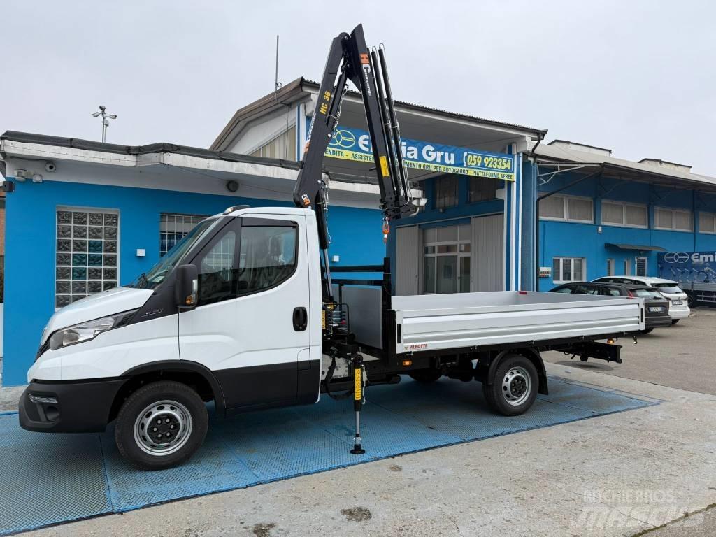 Iveco daily 35-140 Autre grue