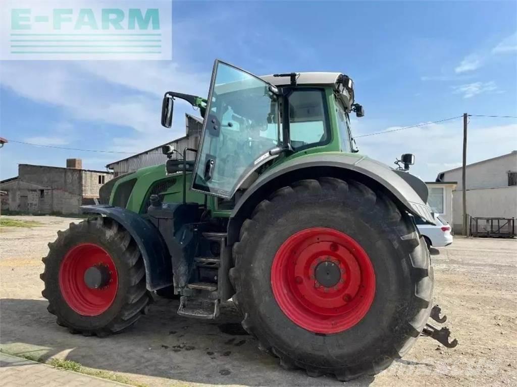Fendt 826 vario Tracteur