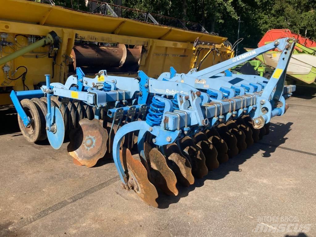 Lemken Rubin 9/300 U Crover crop