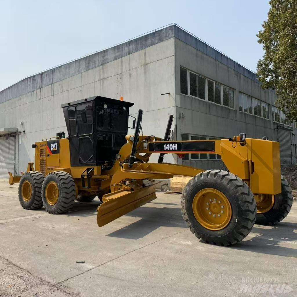 CAT 140H Niveleuse