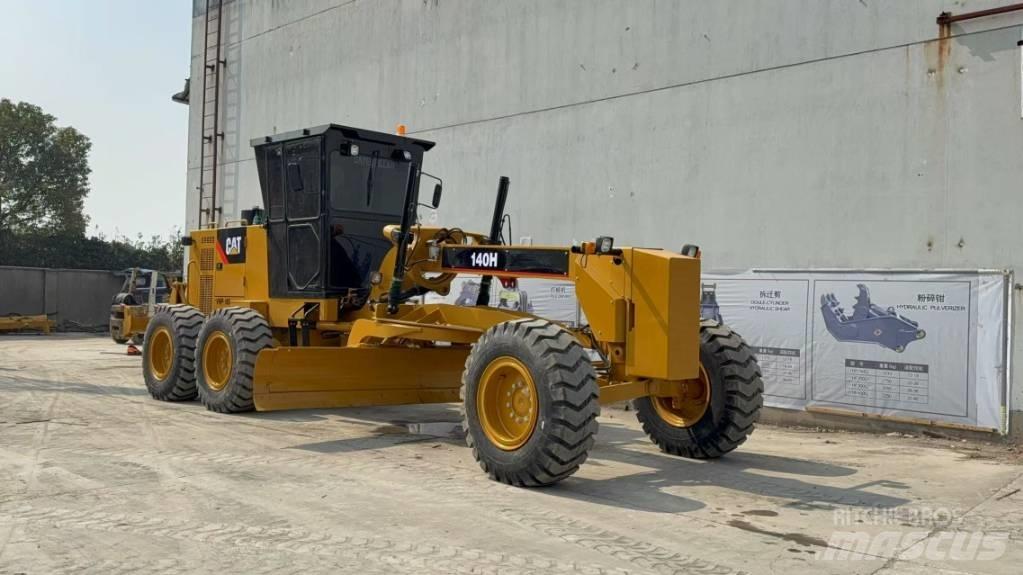 CAT 140H Niveleuse