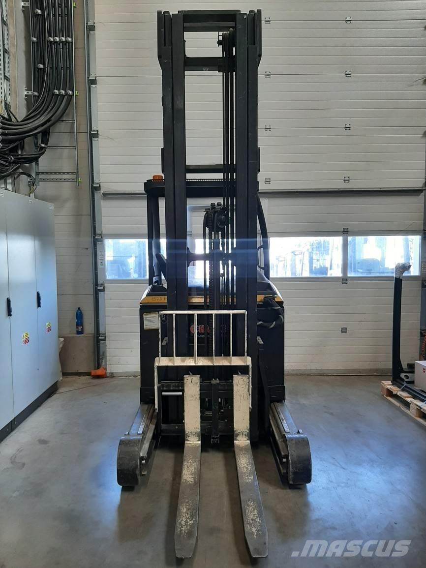 Yale MR14 Chariot à mât rétractable