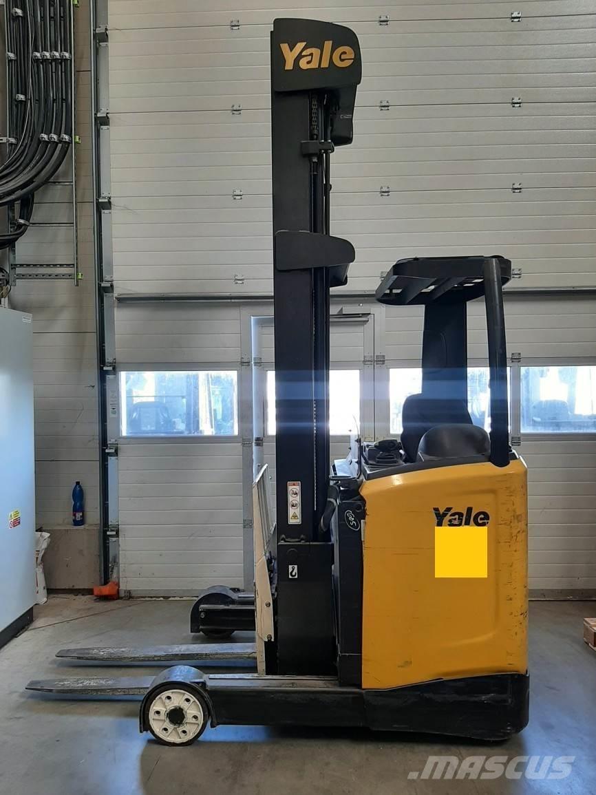 Yale MR14 Chariot à mât rétractable