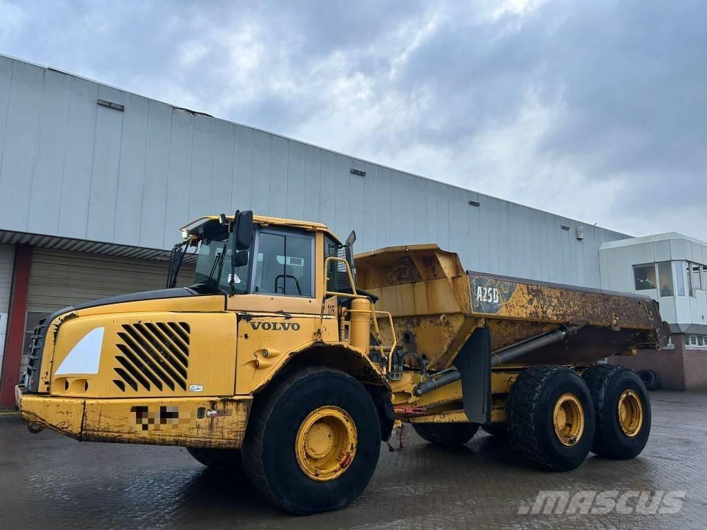 Volvo A 25 D Tombereau articulé