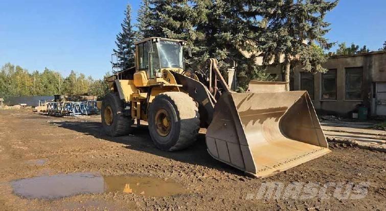 Volvo L 220 F Chargeuse sur pneus