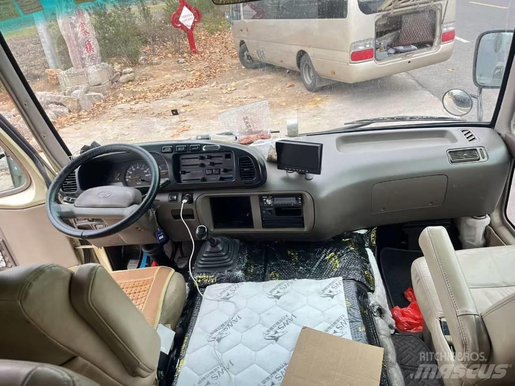 Toyota Coaster Autobus interurbain