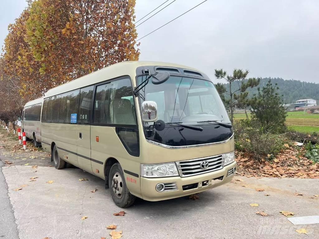 Toyota Coaster Autobus interurbain