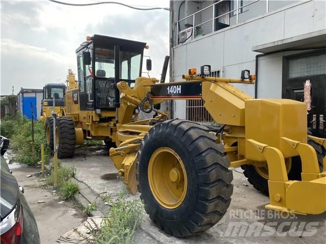 CAT 140 H Niveleuse
