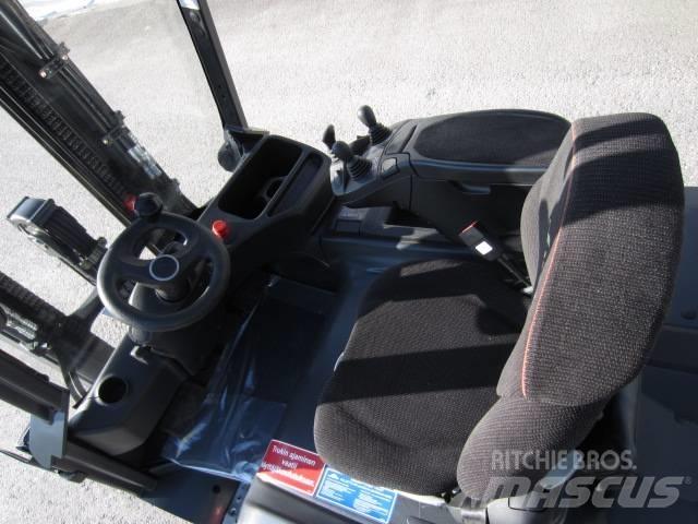 Linde E25L Chariots élévateurs électriques