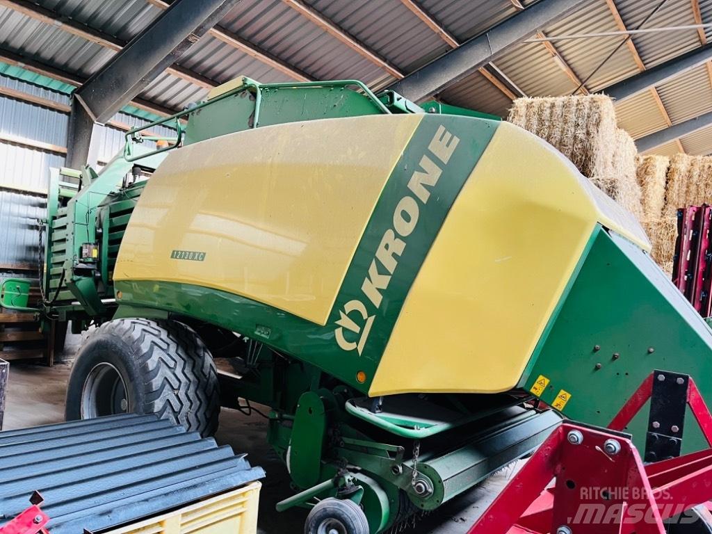 Krone Big Pack 12130 Presse cubique