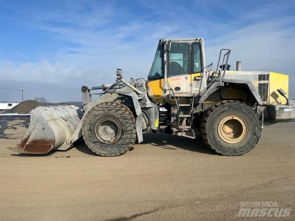 Komatsu WA 380-6 Chargeuse sur pneus