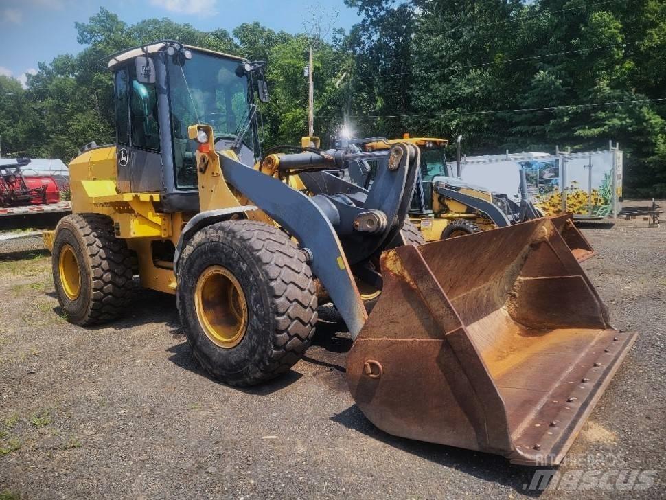 John Deere 624k Chargeuse sur pneus