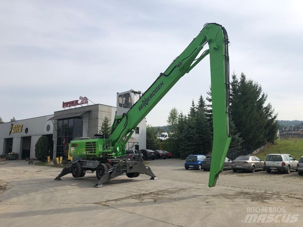 Sennebogen 830 Pelle à déchets