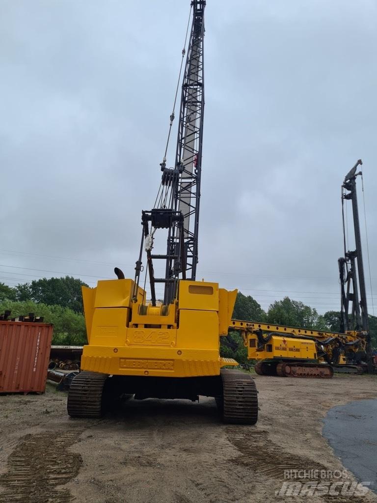 Liebherr HS 842 HD Grue sur chenilles