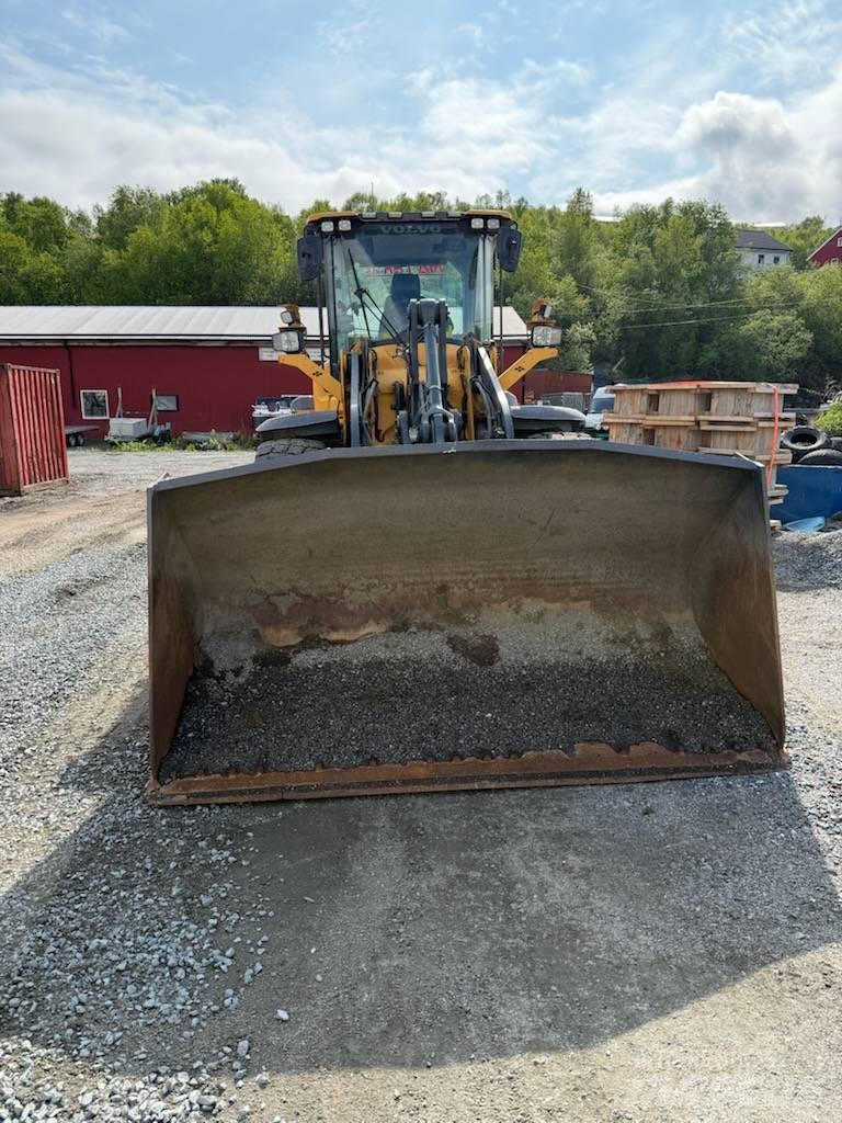 Volvo L 70 H Chargeuse sur pneus