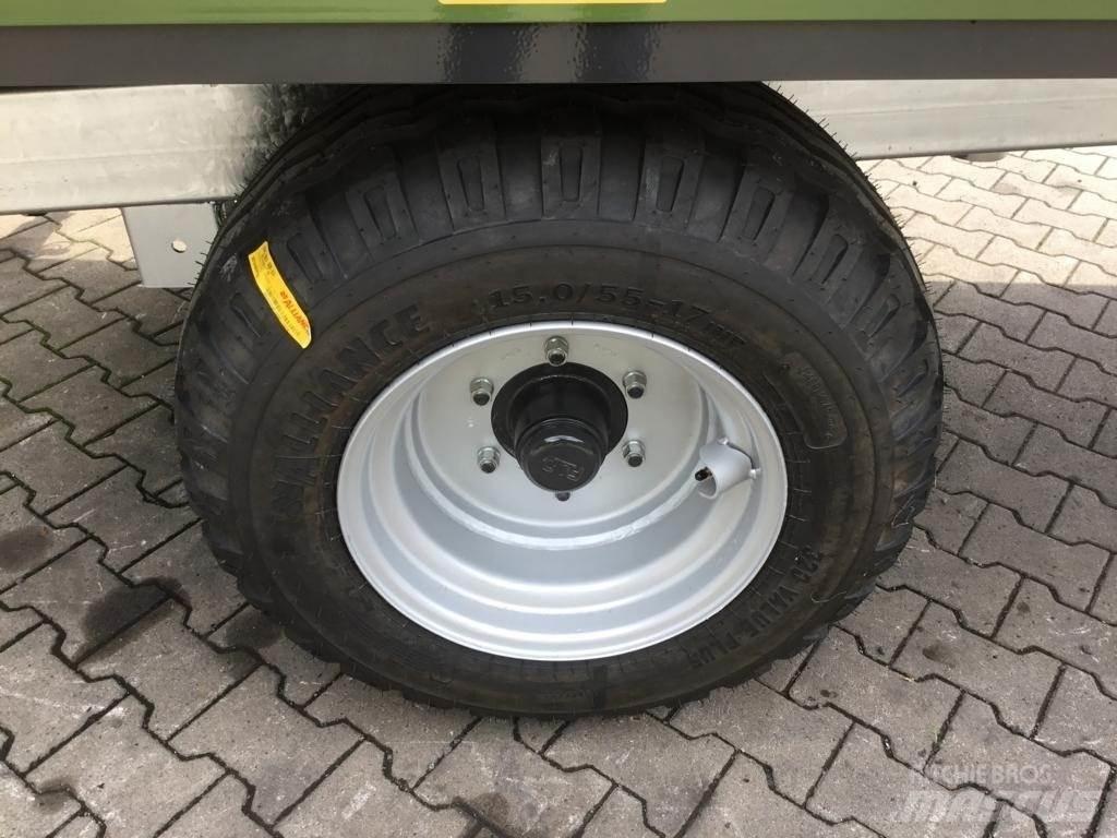 Fliegl EDK 50 FOX Plateau à paille
