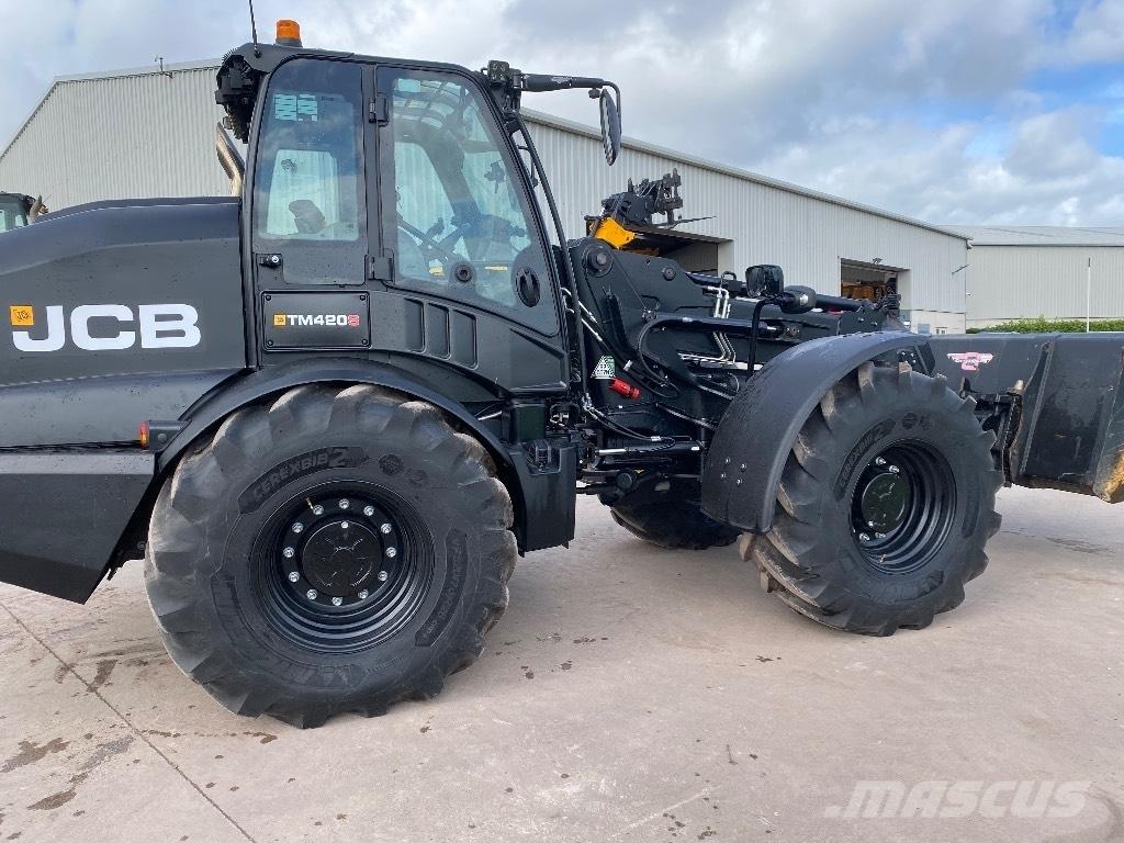 JCB TM420s Télescopique agricole