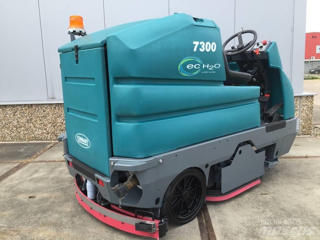 Tennant 7300 Balayeuse / Autolaveuse
