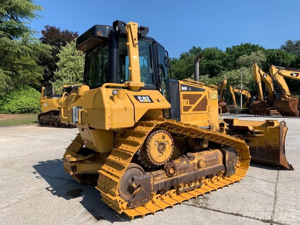 CAT D 6 N XL Bouteurs sur chenilles