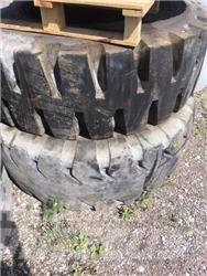 Bridgestone v Chargeuse sur pneus