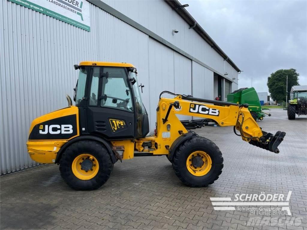 JCB TM 180 AGRI Chargeuse sur pneus