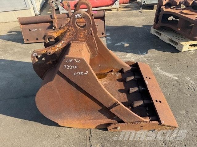 CAT 320 used bucket Pelle rétro arrière