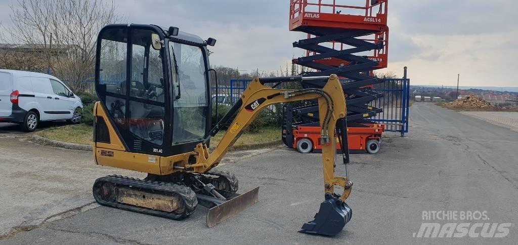 CAT 301.4 C Mini pelle < 7t