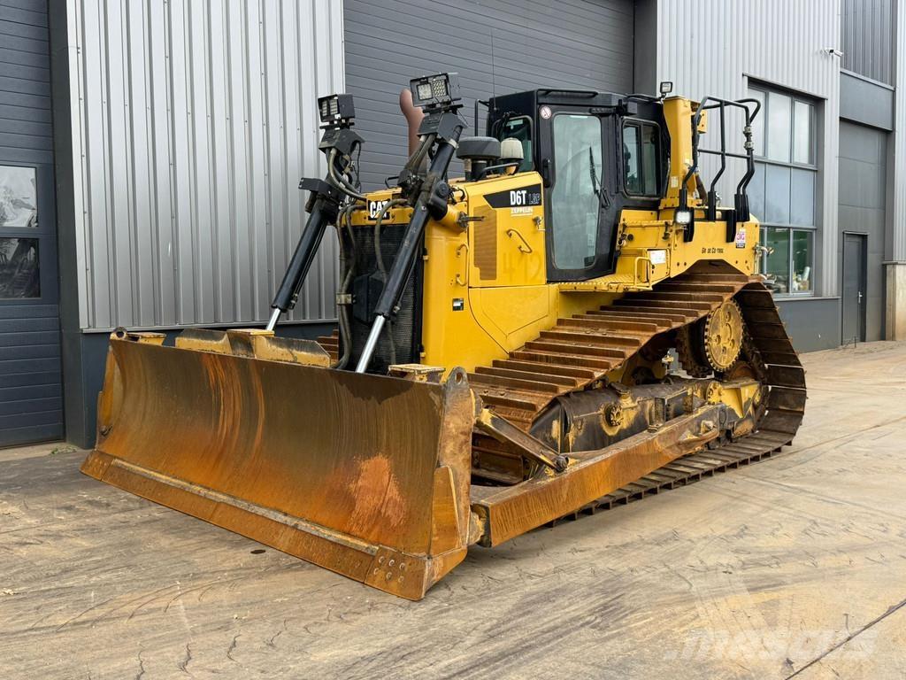 CAT D6T LGP Bouteurs sur chenilles