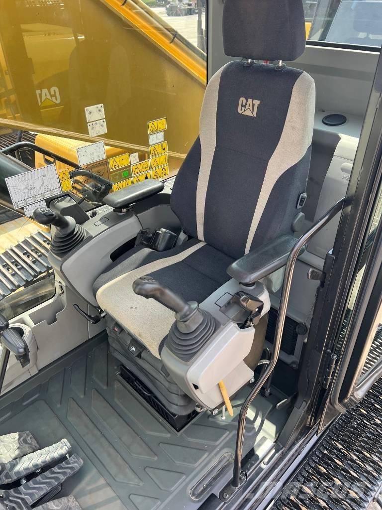 CAT MH336F Pelle à déchets