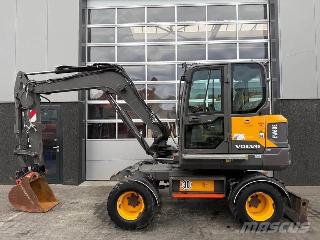 Volvo EW60E | A/C Mini pelle 7t-12t