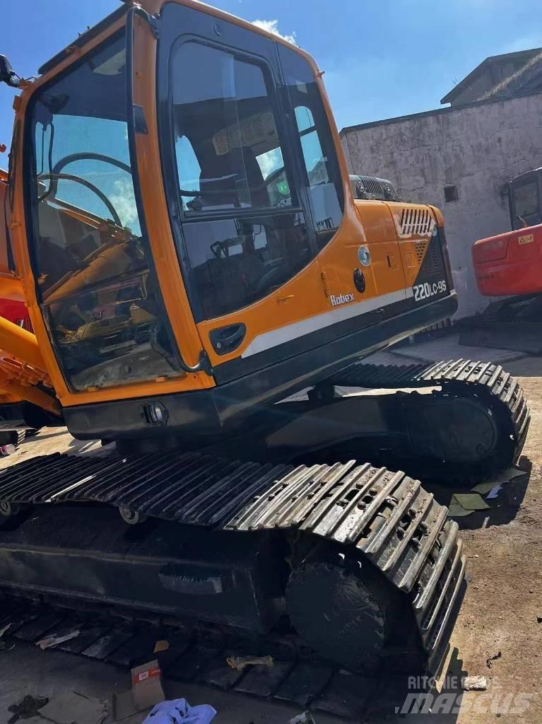 Hyundai 220 LC-9 Pelle sur chenilles
