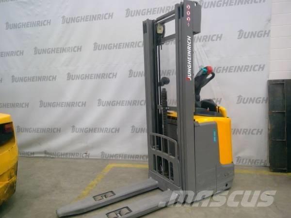 Jungheinrich ERC 212 Gerbeurs Automoteurs