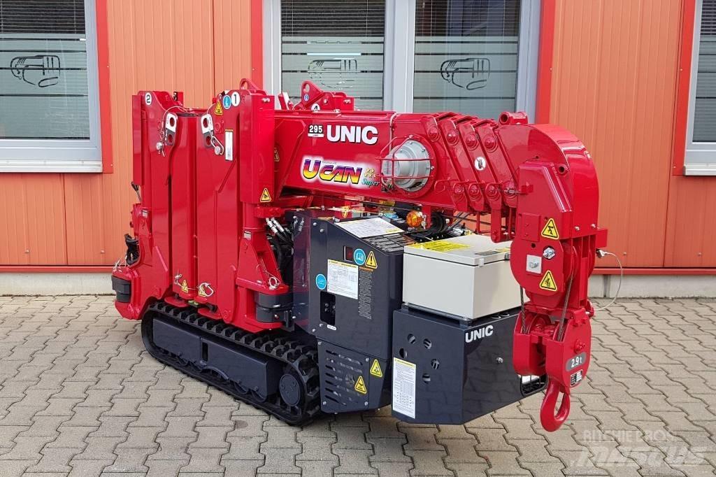 Unic URW-295 Mini grue