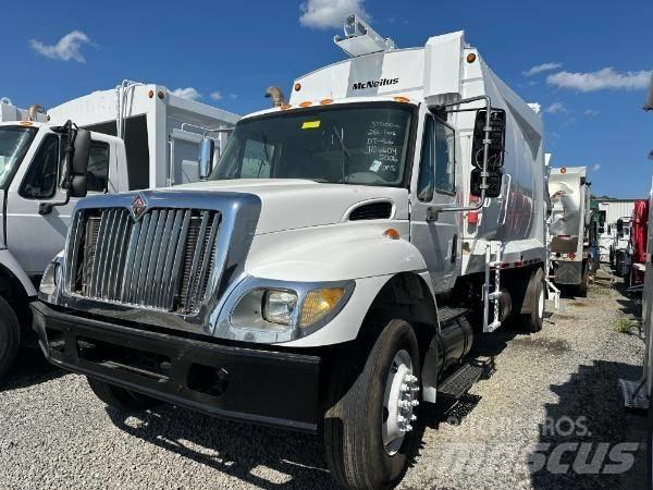 International 7400 Camion poubelle