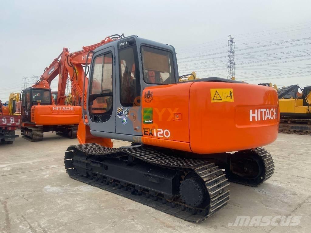 Hitachi EX 120 Pelle sur chenilles