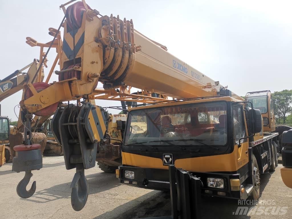 XCMG QY 25KC5-1 Grues tout terrain