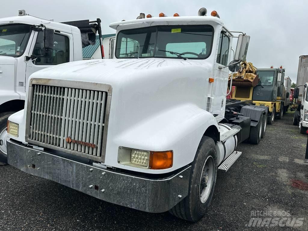 International 9400 Camion poubelle