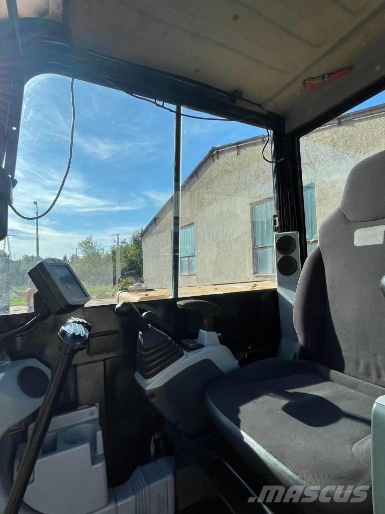 CAT 305.5 E 2 Mini pelle < 7t