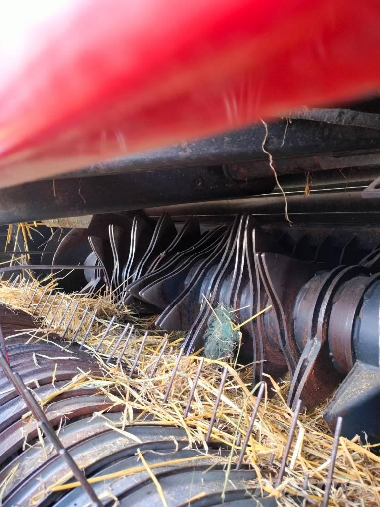 Vicon RF135 Presse à balle ronde