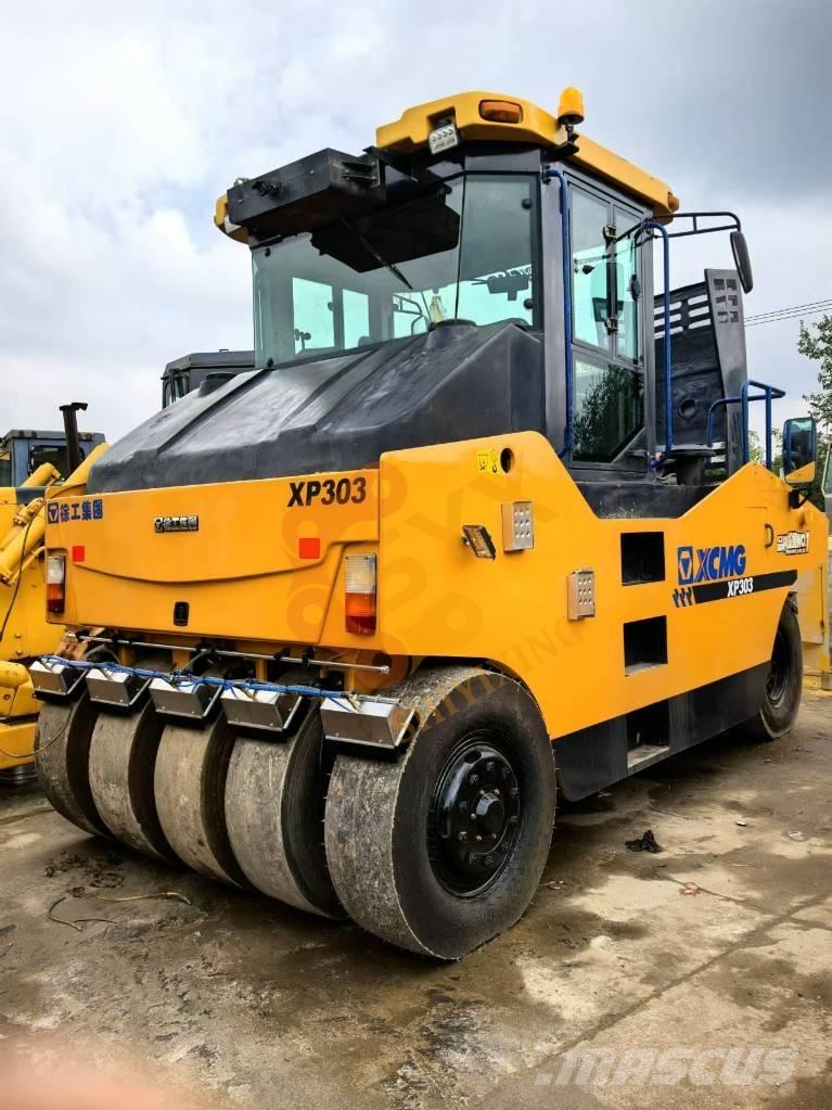 XCMG XP 303 Rouleaux monocylindre