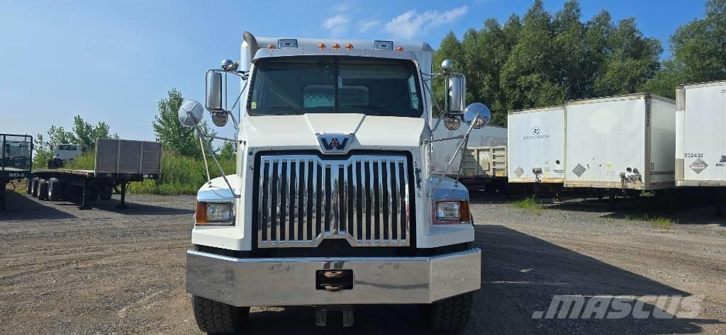Western Star 4700 SB Tracteur routier