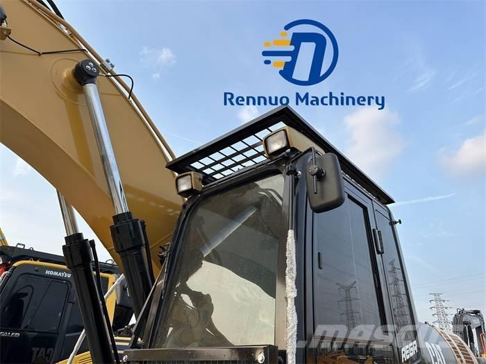 CAT 320 D2L Pelle sur chenilles