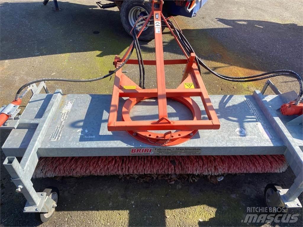 Briri SH 215 Balayeuse / Autolaveuse