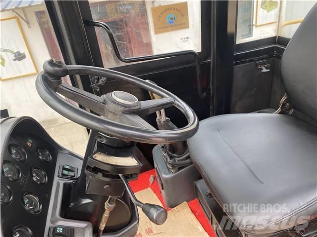 CAT 966 H Chargeuse sur pneus