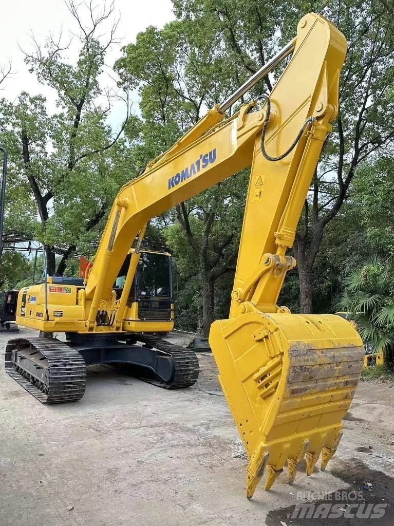 Komatsu PC220-8 Pelle sur chenilles